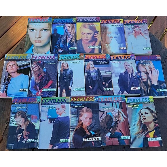 Lot 16 FEARLESS Books By Francine Pascal Paperbacks Young Adult Lost Books - Picture 2 of 10